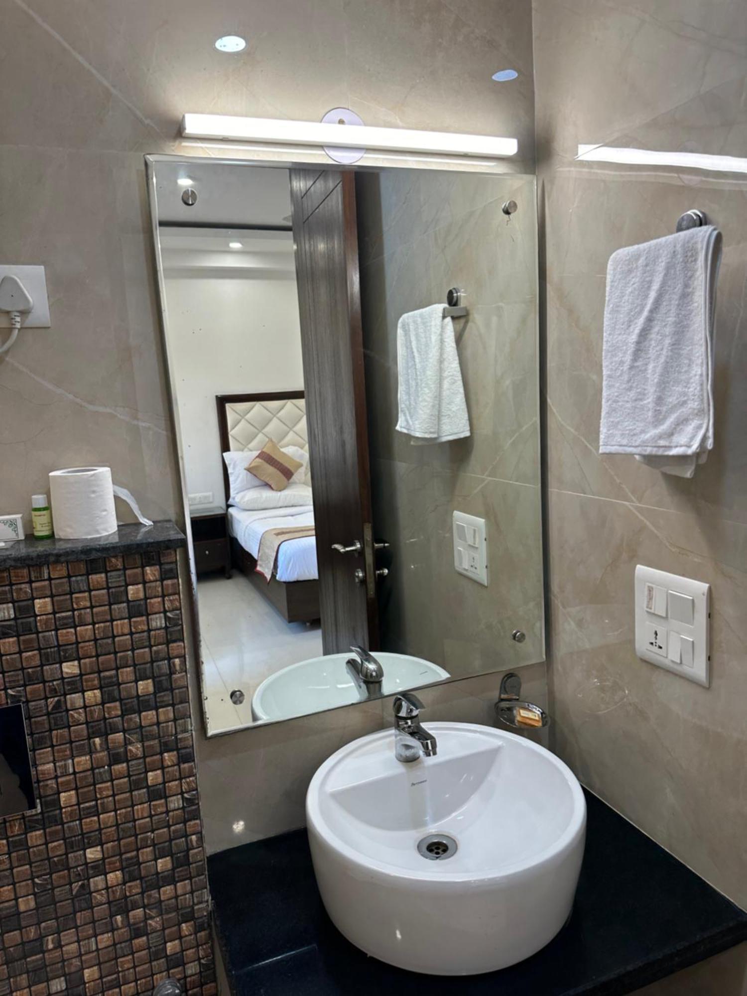 ניו דלהי Lemon Green Residency - Hotel And Serviced Apartments מראה חיצוני תמונה